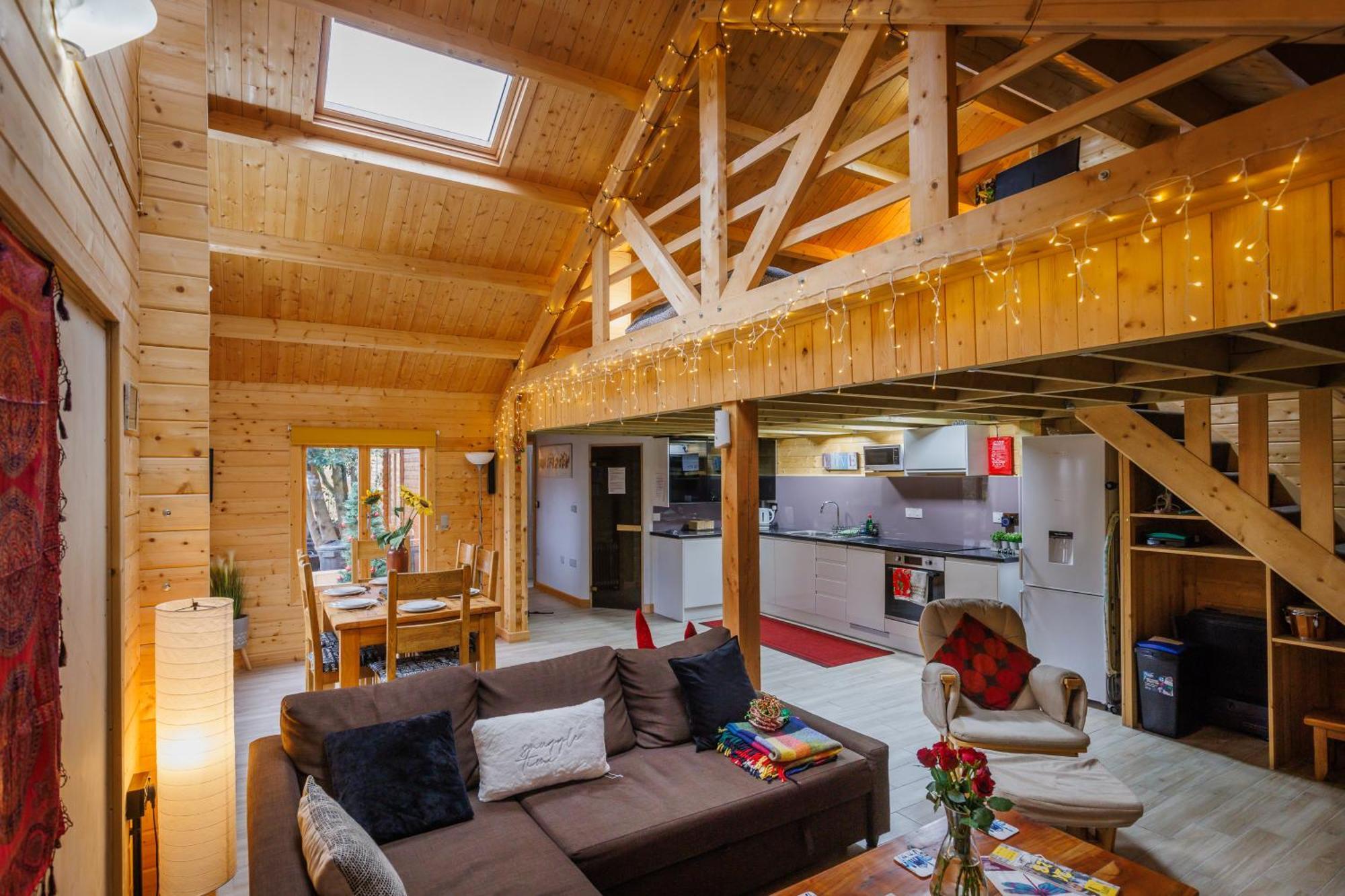 Spacious Cabin Evcharger And Free Parking Near Cambridge Екстериор снимка